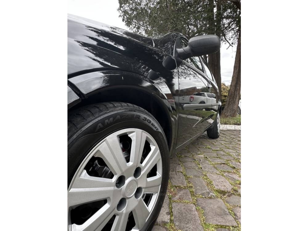 CHEVROLET - CORSA - 2009/2009 - Preta - R$ 28.900,00